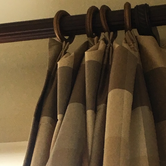 Designer Bedding Set - Picture 6 of 8